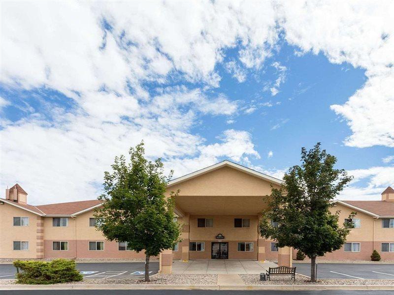 Days Inn By Wyndham Colorado Springs Airport Ngoại thất bức ảnh