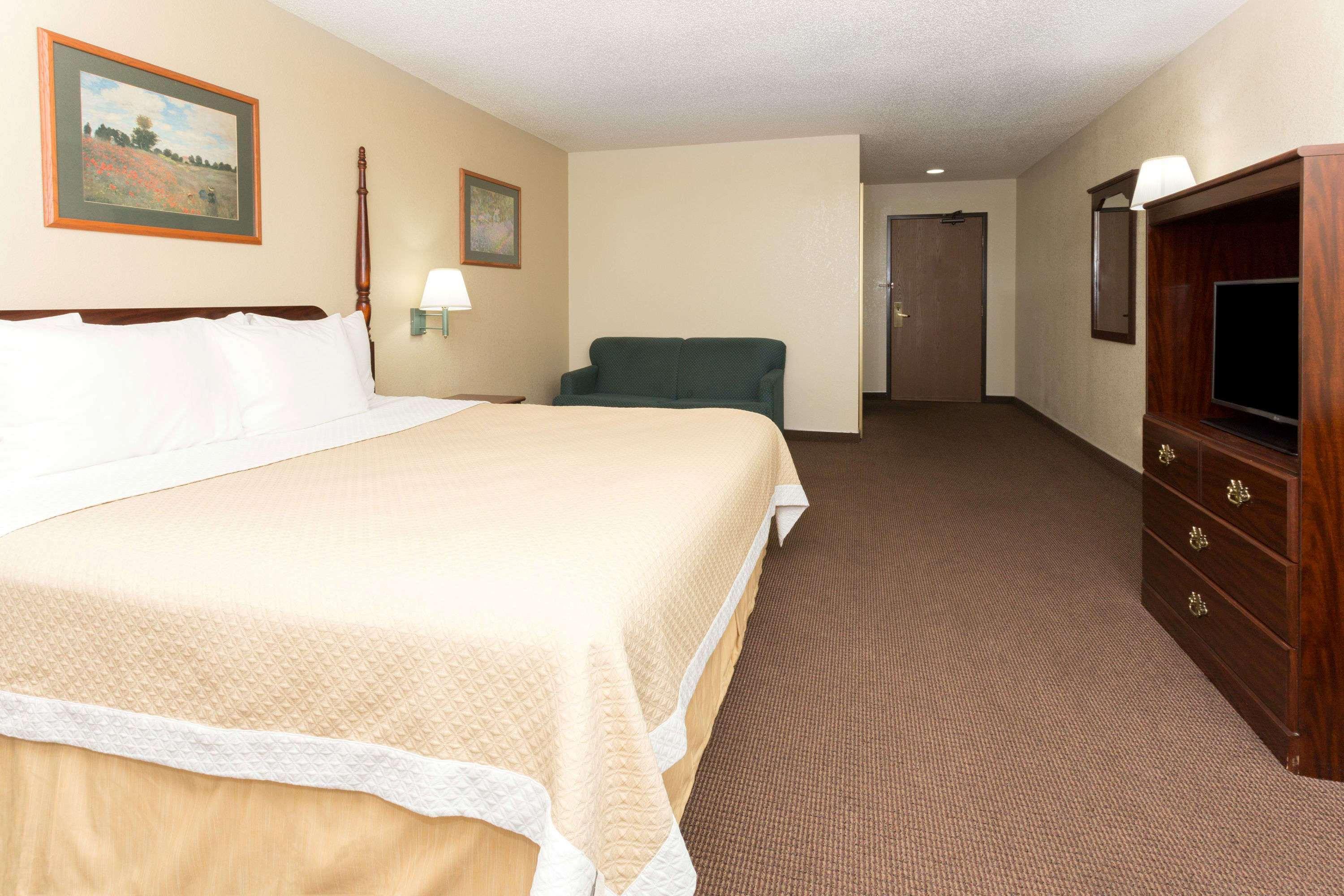 Days Inn By Wyndham Colorado Springs Airport Ngoại thất bức ảnh